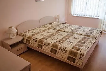 아파트 Orchid Garden *