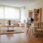 Apartment Orchid Garden *